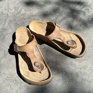 Birkenstock Gizeh Oiled Leather Slide Sandals - Size 42